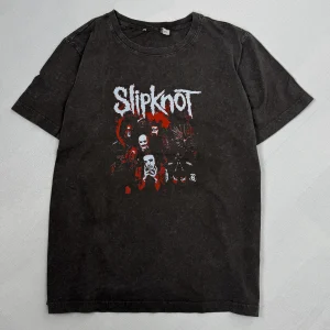 تیشرت وارداتی اسلیپنات طرح گروه Slipknot