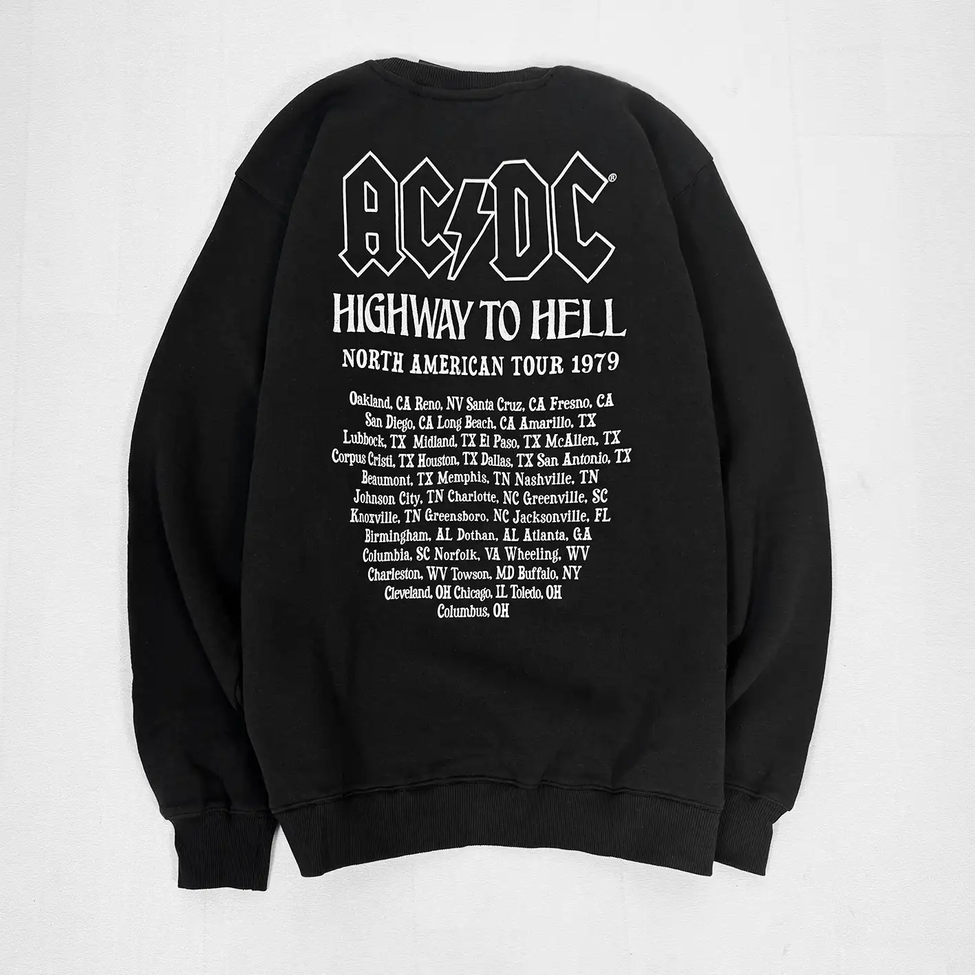 دورس وارداتی AC DC طرح Highway to Hell Specials 2 دورس وارداتی AC DC طرح Highway to Hell Specials